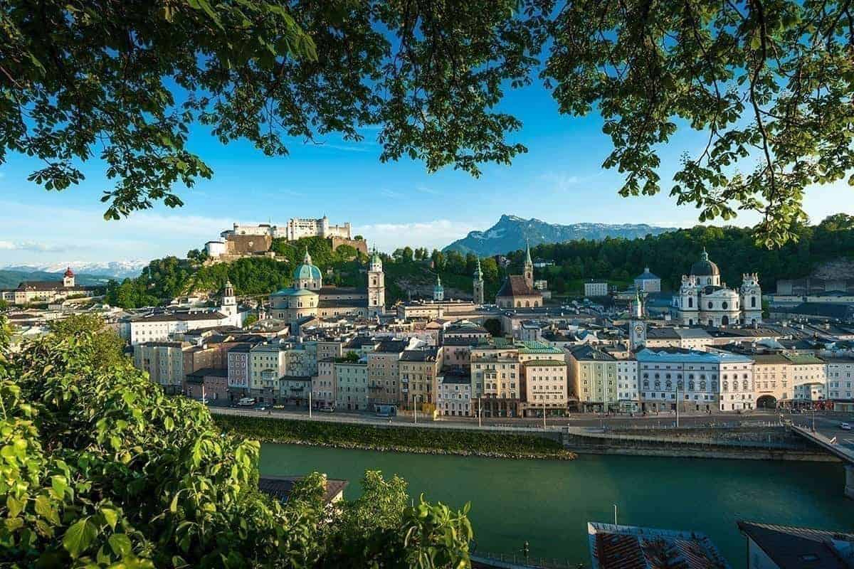 Hotel Kirchenwirt - Urlaub in Puch bei Salzburg, Österreich
